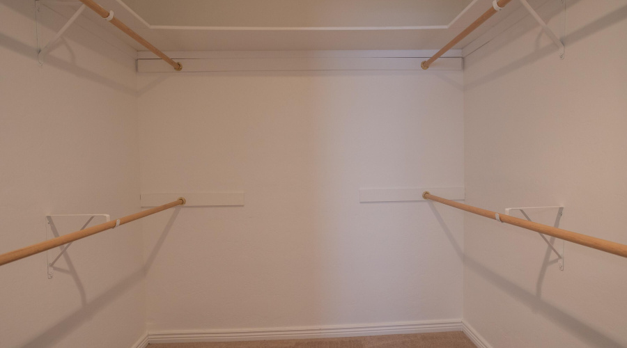 Walk in Closet