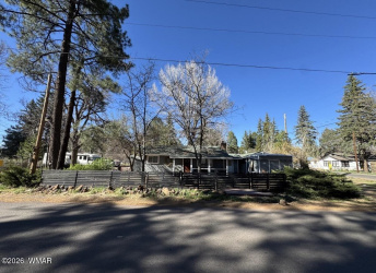 2462 Poplar Drive, Pinetop, Arizona 85935, Bedrooms, ,Bathrooms,Residential,For Sale,Poplar,260278