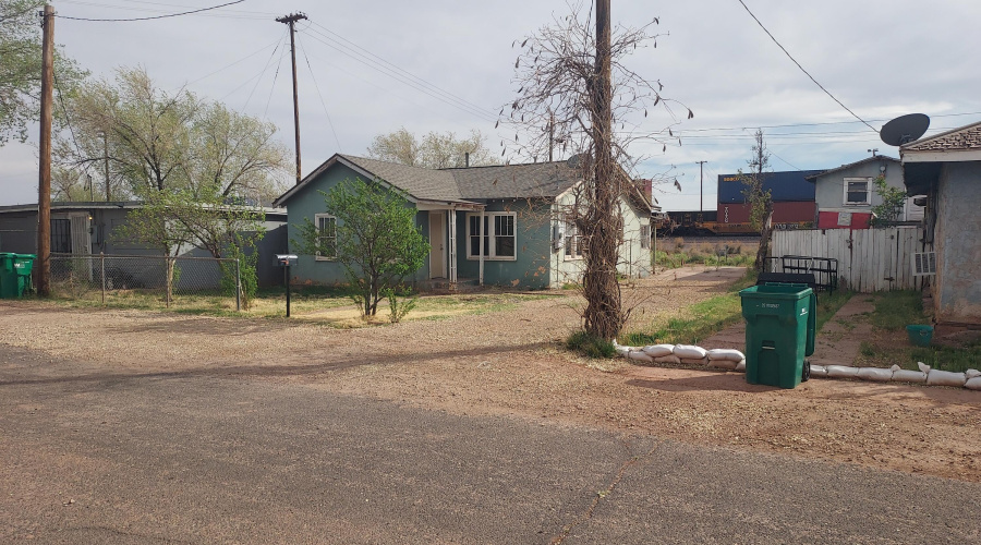 913 W First Street Winslow