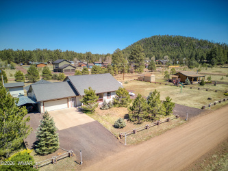 507 Skylane Road, Pinetop, Arizona 85935, Bedrooms, ,Bathrooms,Residential,For Sale,Skylane,260291