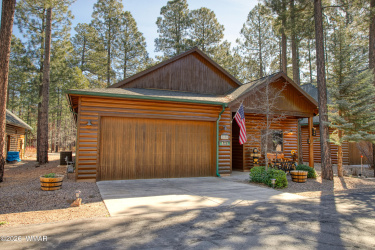 3005 Timberline Road, Pinetop, Arizona 85935, Bedrooms, ,Bathrooms,Residential,For Sale,Timberline,260284