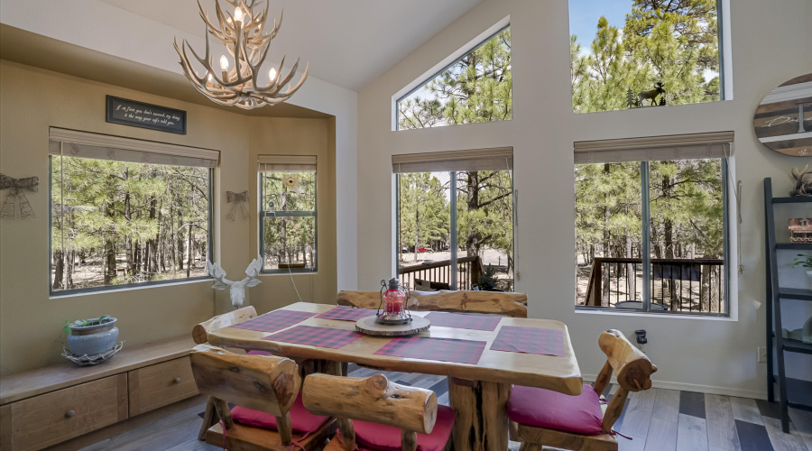 Dining Area 1