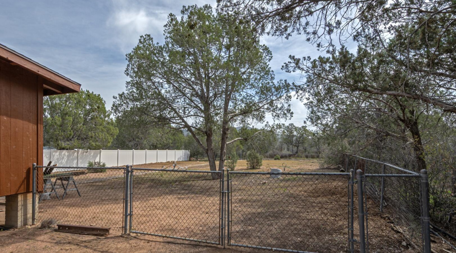 Acreage side view