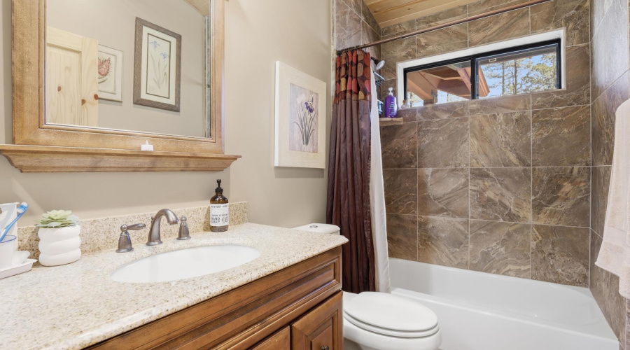 Guest House Bath
