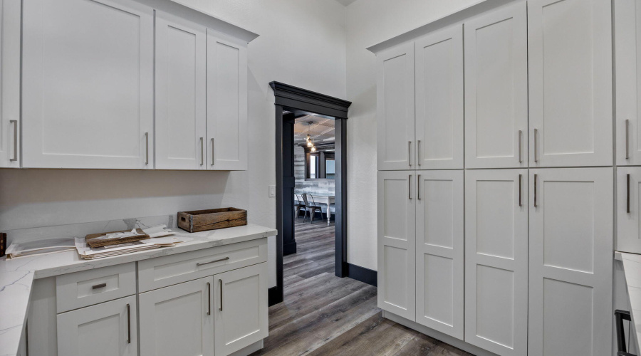 Butler Pantry