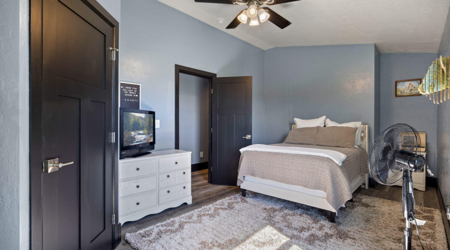 2nd Bedroom