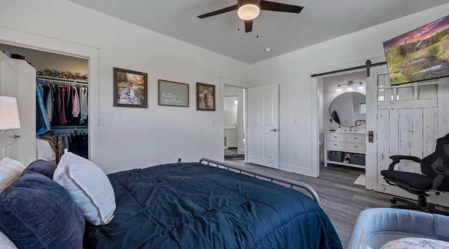 Guest House Master Suite