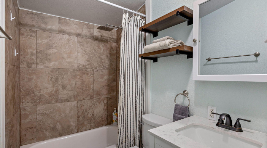 HALL BATH