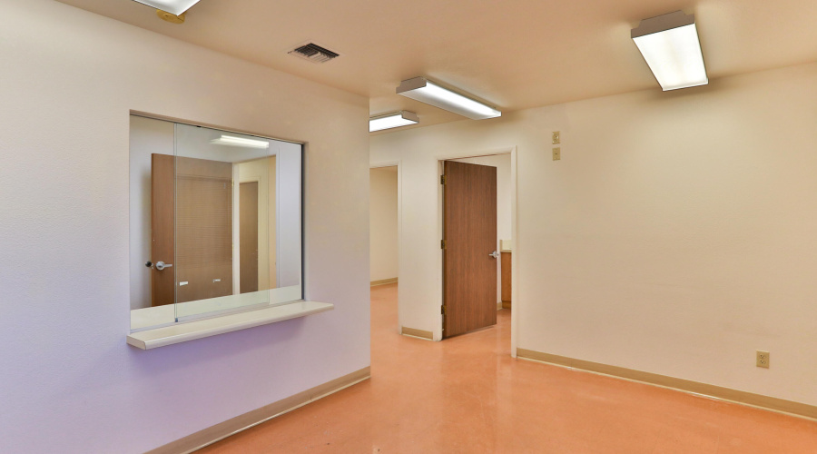 Entrance (3)
