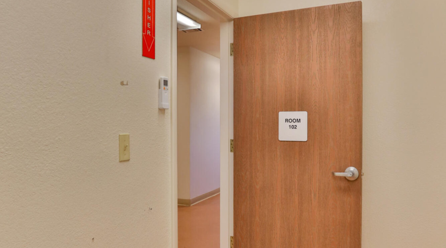 IT Room (1)