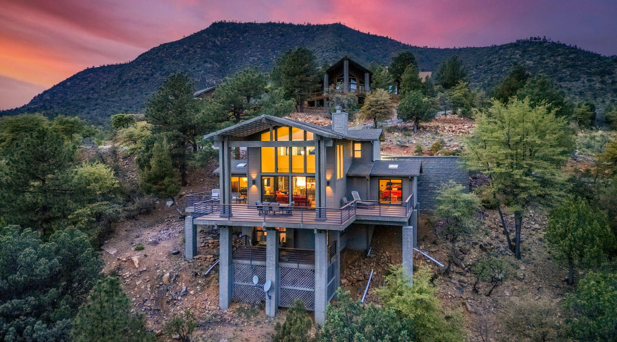 5067NHilltopDr-Pine-AZ-Twilights-4
