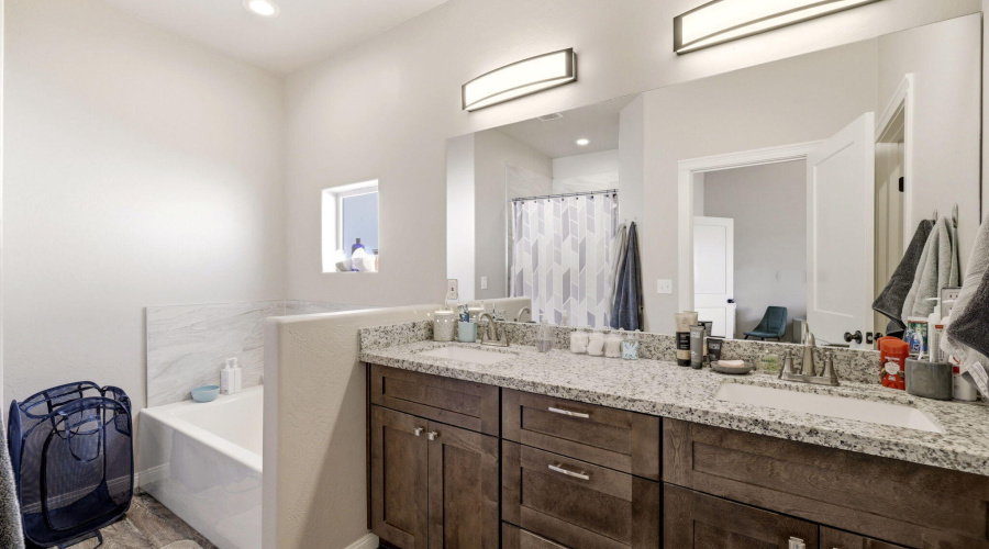 Ensuite Bathroom