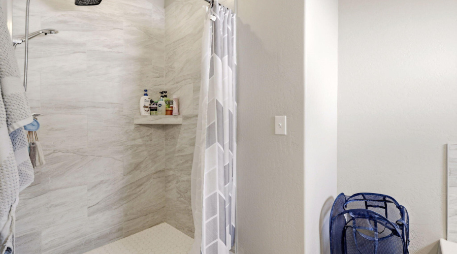 Walk in Shower