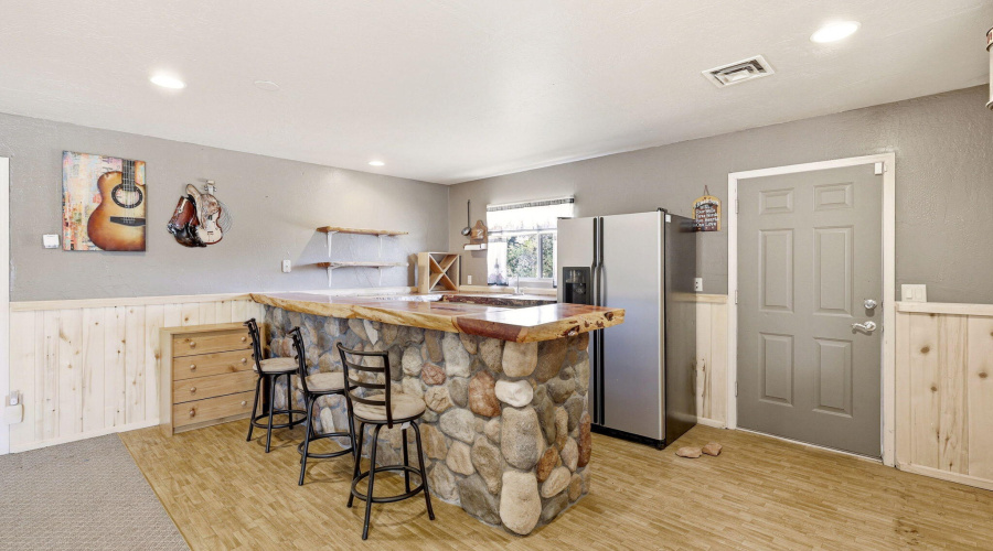 3121CedarDr-HeberOvergaard-AZ-27