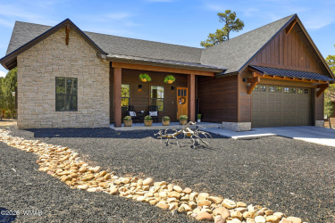 2720 Eagle View Circle, Show Low, Arizona 85901, Bedrooms, ,Bathrooms,Residential,For Sale,Eagle View,260353