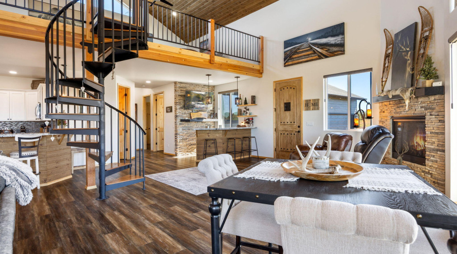 2258BigBearCir-HeberOvergaard-AZ-12
