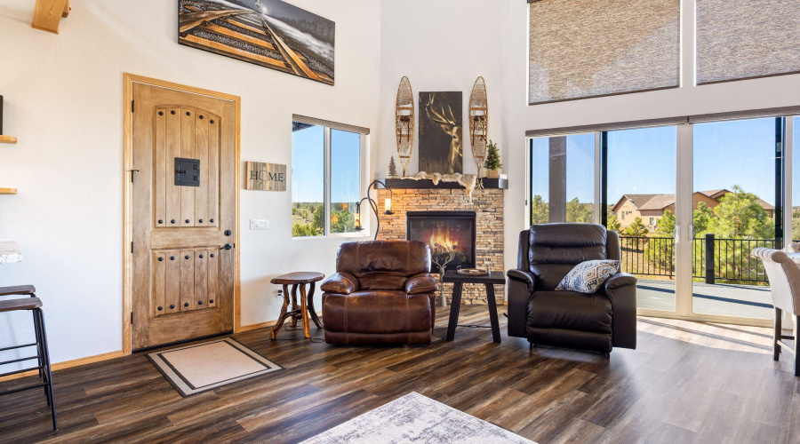2258BigBearCir-HeberOvergaard-AZ-13