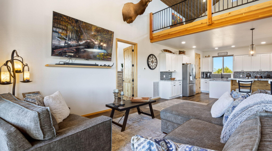 2258BigBearCir-HeberOvergaard-AZ-16