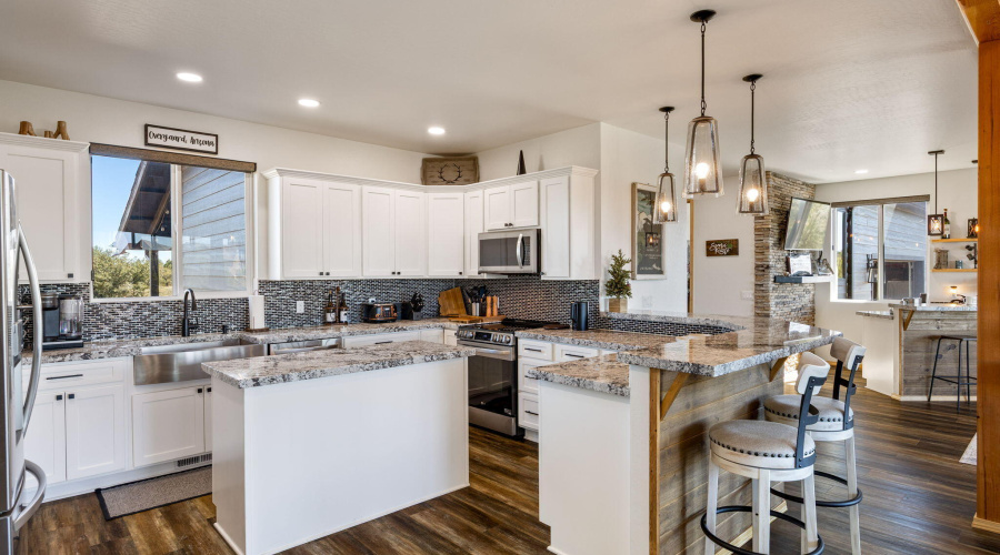 2258BigBearCir-HeberOvergaard-AZ-18
