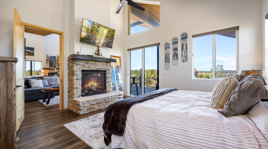 2258BigBearCir-HeberOvergaard-AZ-23