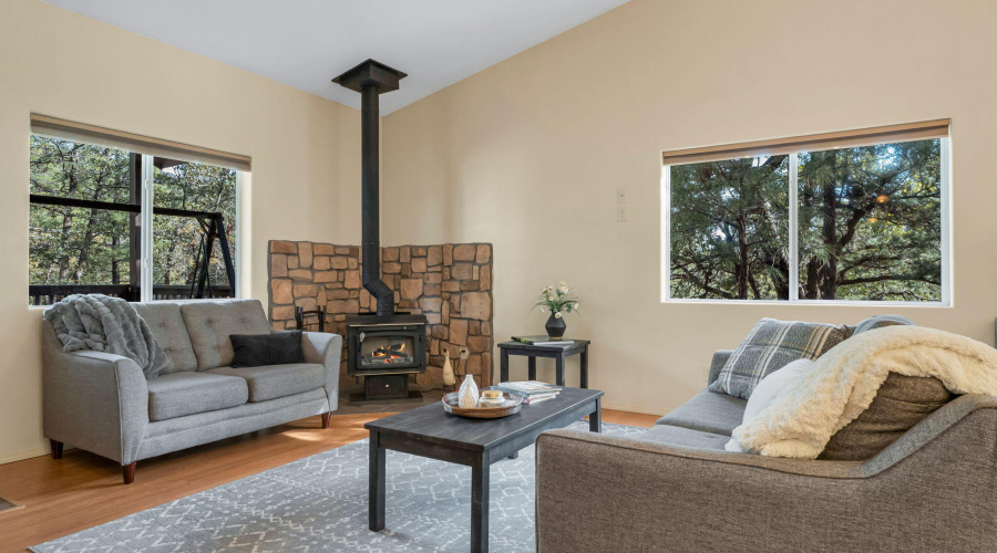 5-web-or-mls-TimberCreekImagery-2