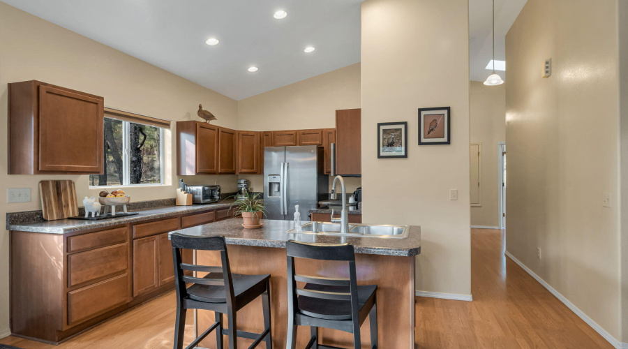 7-web-or-mls-TimberCreekImagery-4