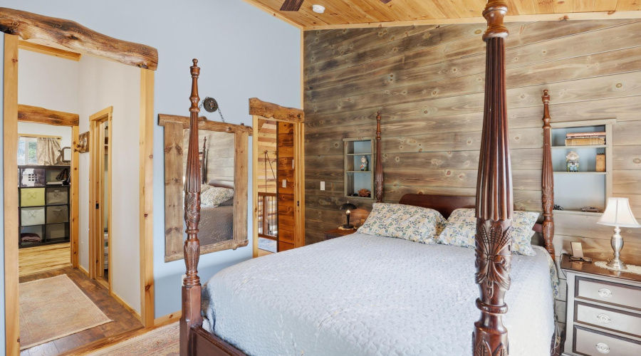 mead_ranch_2_houses_023
