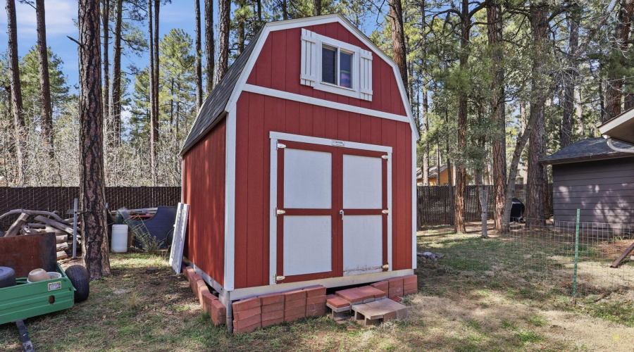 mead_ranch_2_houses_042