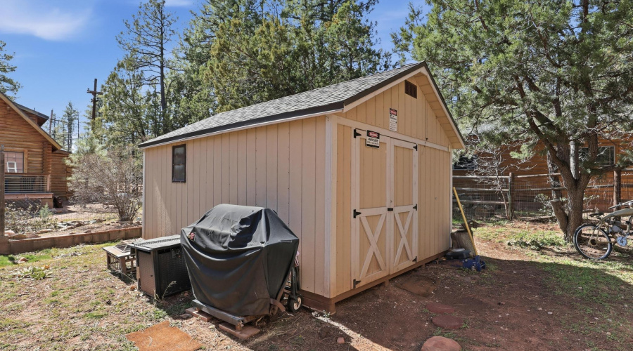 mead_ranch_2_houses_033