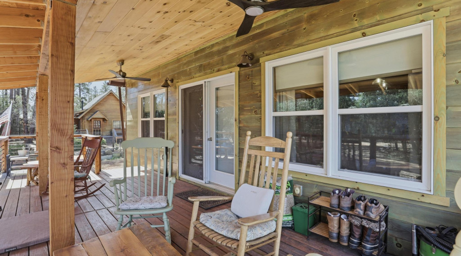 mead_ranch_2_houses_030