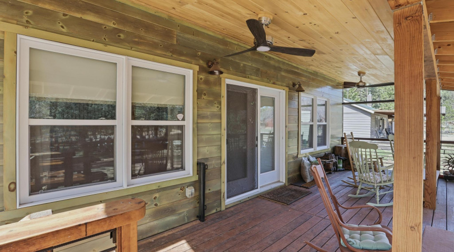 mead_ranch_2_houses_032