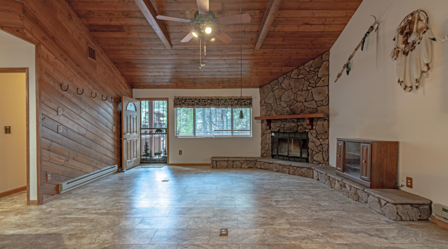 vaulted tongue n groove ceiling
