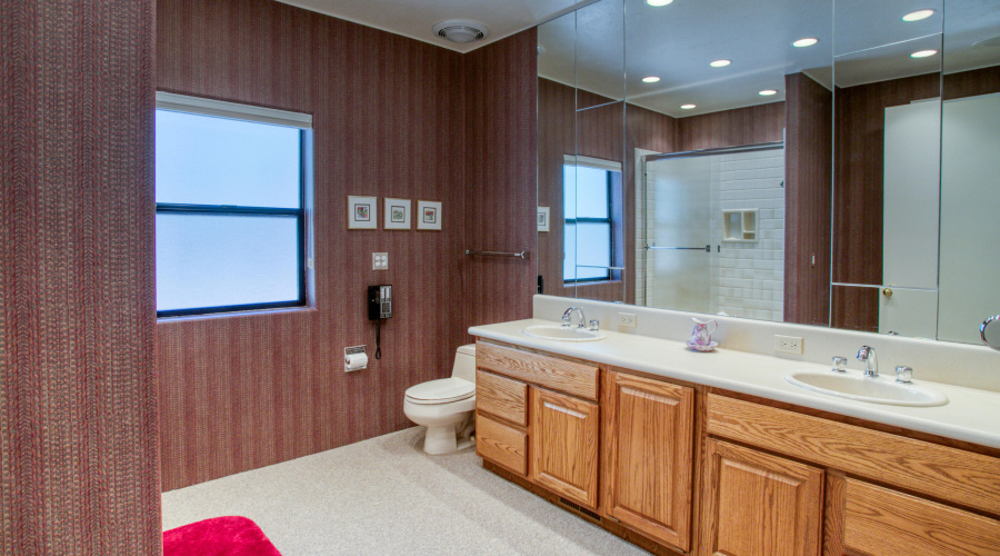 Guest Bath #2