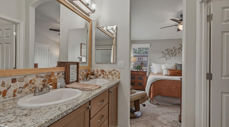 Double Vanity