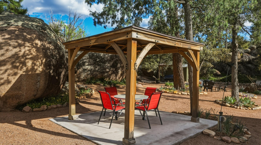 Gazebo 1