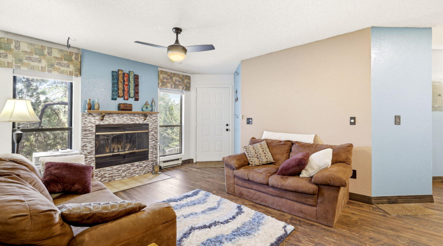 2700SWhiteMountainRdUnit1125-ShowLow-AZ-