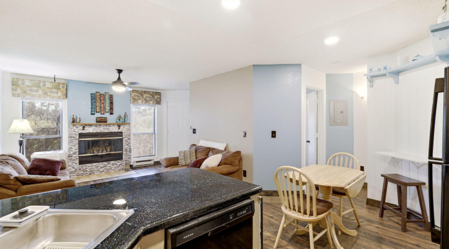 2700SWhiteMountainRdUnit1125-ShowLow-AZ-