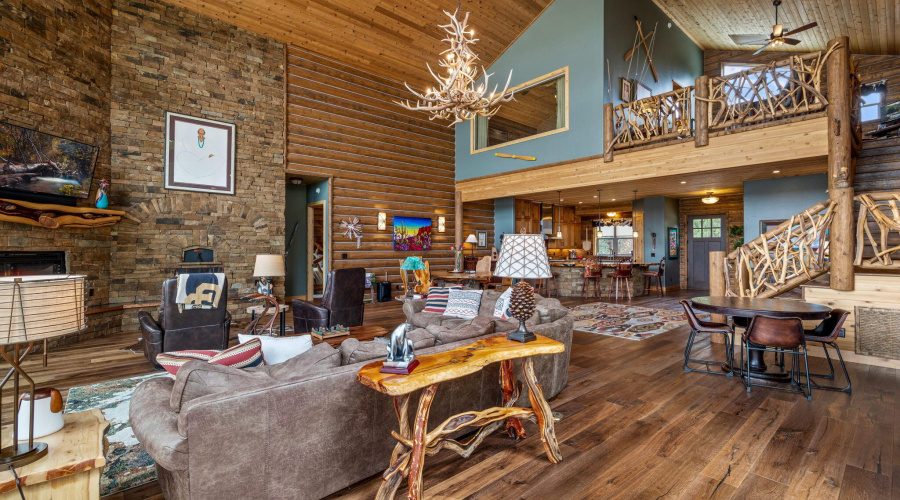 Grand Great Room