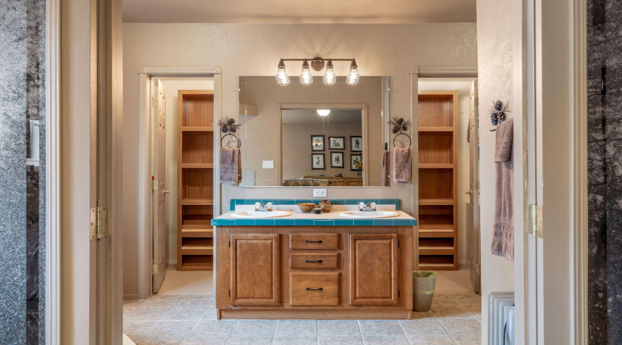 Guest house Master Ensuite