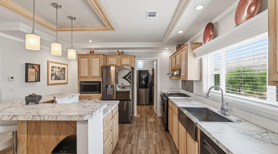 Kitchen island