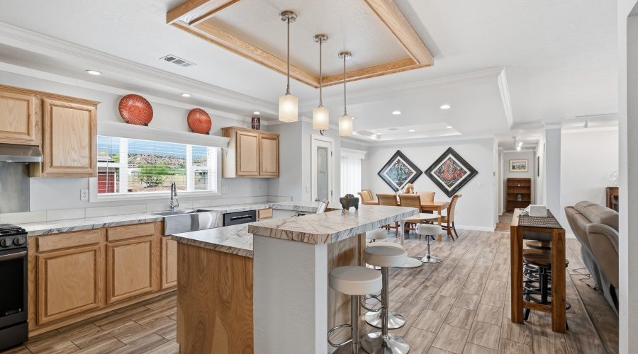 Breakfast bar
