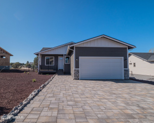 500 Rockcreek Drive, Show Low, Arizona 85901, Bedrooms, ,Bathrooms,Residential,For Sale,Rockcreek,260419
