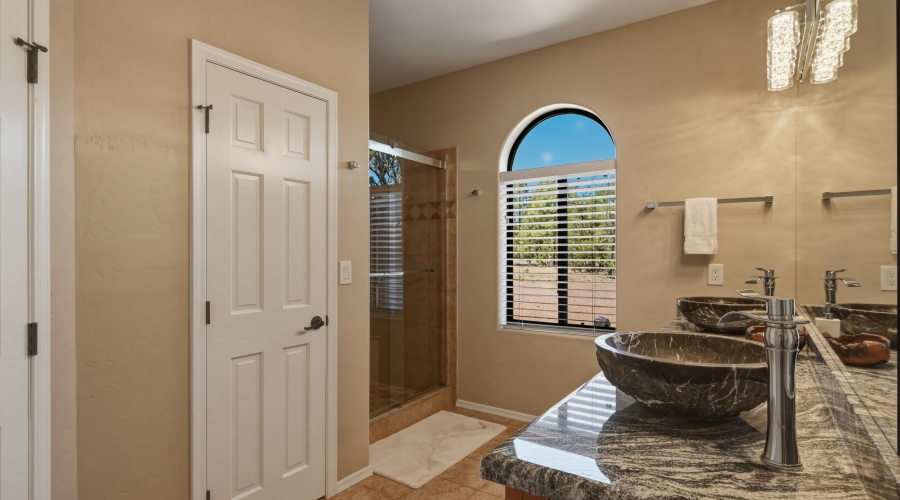 23 Master bathroom