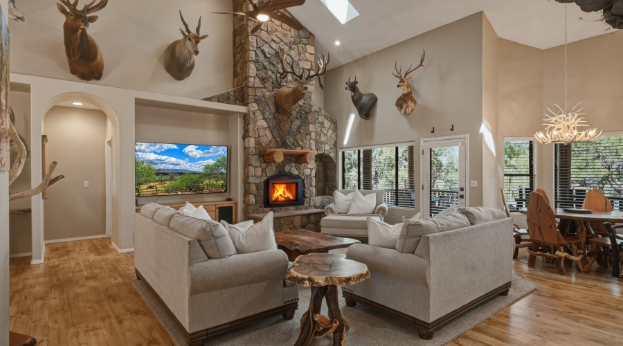 7 Open floor plan