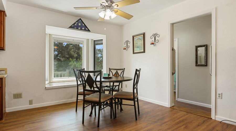 Dining Room (1)