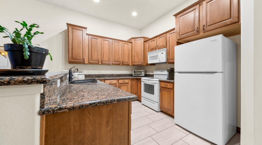 GRANITE COUNTERTOPS