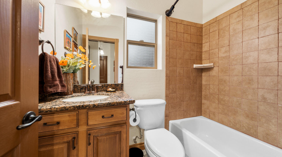 GUEST BATH