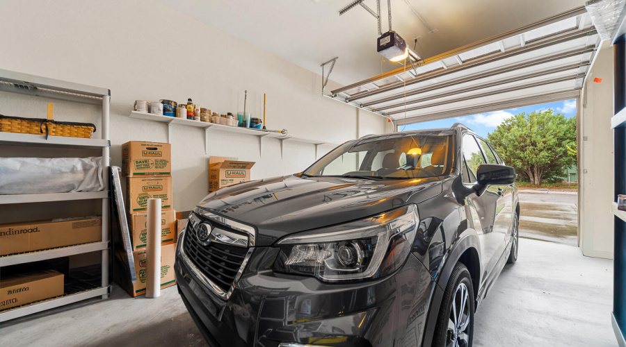 1 CAR ATTACHED GARAGE