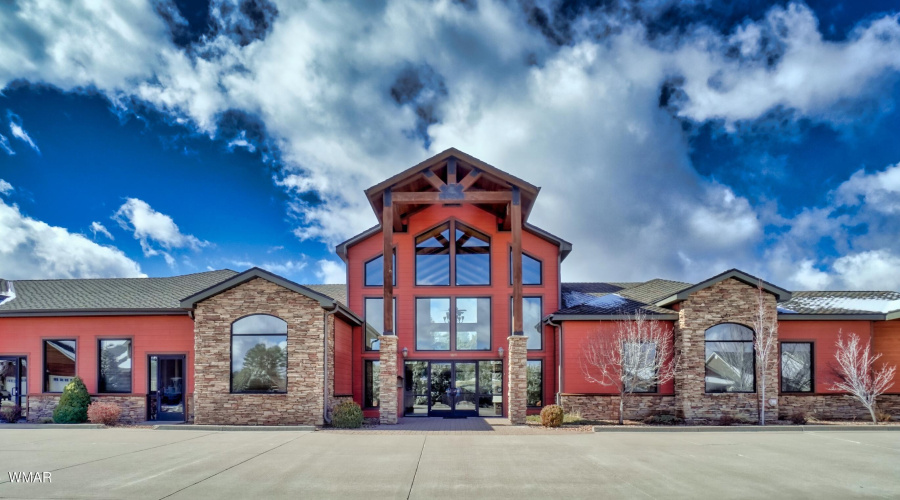 CLUBHOUSE