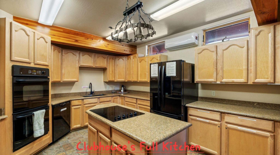 WMVV Clubhouse25.12